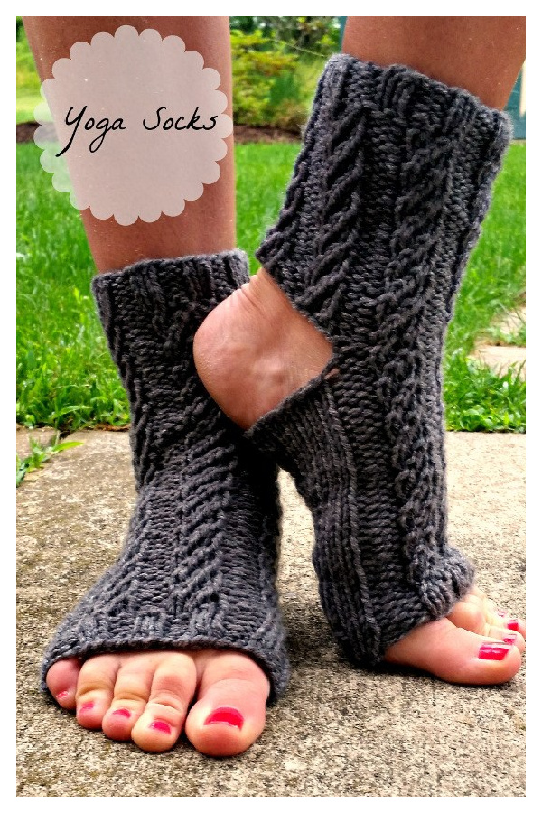 Lace Yoga Socks Free Knitting Pattern