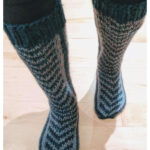 His and Hers Toe Up Mukluks Free Knitting Pattern
