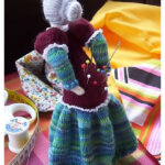 OUCH Old Lady Pincushion Knitting Pattern