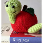 Billy Bookworm Free Knitting Pattern