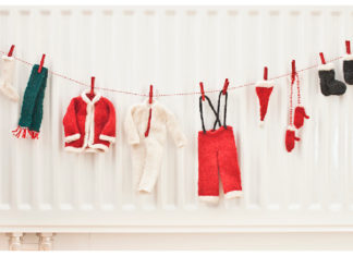 Santa's Laundry Line Free Knitting Pattern
