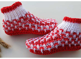 Flat Christmas Socks Free Knitting Pattern and Video Tutorial