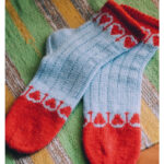Queen of Hearts Socks Free Knitting Pattern