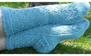 Water Cycle Socks Free Knitting Pattern