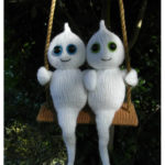 Swinging Together Halloween Ghost Knitting Pattern