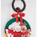 Christmas Wreath with Characters Free Knitting Pattern