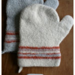 Felted Thanksgiving Oven Mitts Free Knitting Pattern
