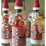 Wine Bottle Santas Hats Free Knitting Pattern